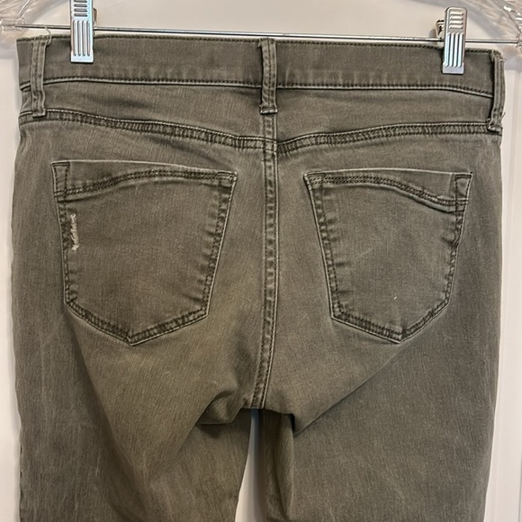 Express Olive Green Distressed Mid Rise Ankle Legging Women’s size 2 Regular - Picture 5 of 9